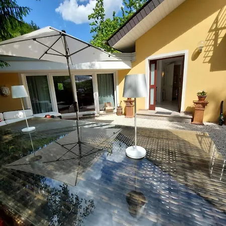 - 9 Km Nach Klagenfurt *