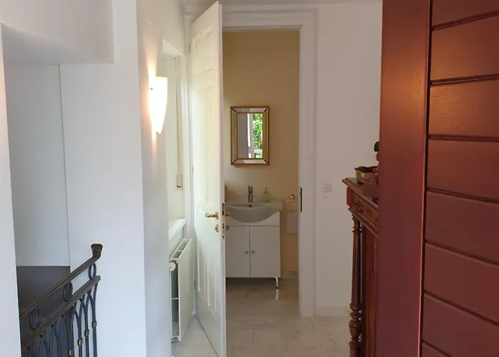 - 9 Km Nach Klagenfurt 아파트